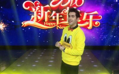 The Popular Persian Chinese Showman on Channel Shanghai